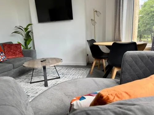 City Centre Embankment Apartments Superb Location photo 19