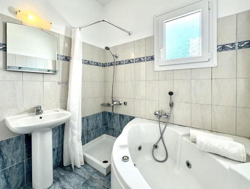 Phòng tắm tại Villa Dionysos, Spartia, Kefalonia
