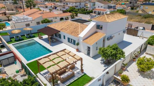 Villa MI LOLA