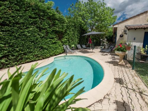 Photo de la galerie de l'établissement Les Volets Bleus, à Clarensac