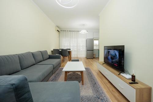 IZZY Apartments