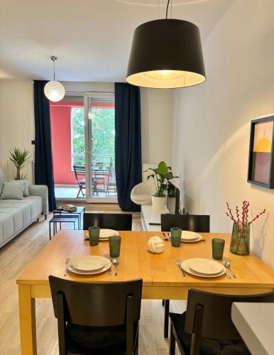 Terrace Bliss Apartment with free garage