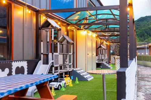 Gallery image of Gapyeong Funny Meongmeong Petkids Pension in Gapyeong