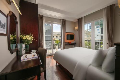 Sunline Central Hotelにあるテレビまたはエンターテインメントセンター