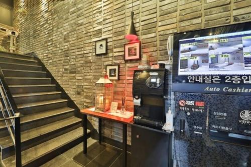 Gallery image of Changwon Vienna in Changwon