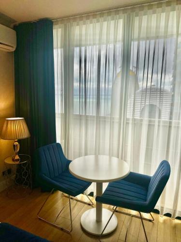 Posezení v ubytování Luxury Batumi Hotel