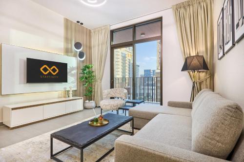 Designer Apartments in Kensington Waters, MBR City, with Pool Gym Sauna & Parking near Downtown and Creek