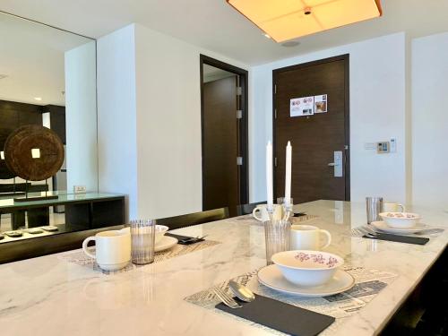 Gambar di galeri bagi Sathorn Prime Residence 2BR #Bangkok di Bangkok