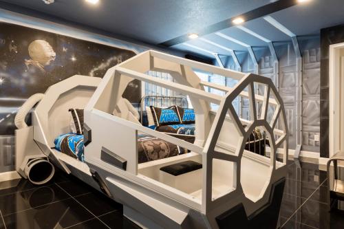 Modern Luxury Villa with Everything photo 162