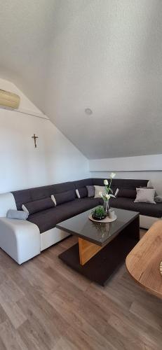 Ruang duduk di Lily Apartments with a spectacular wiew