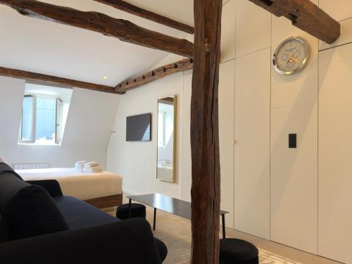 Luxury Suite, Montaigne & Champs Elysées