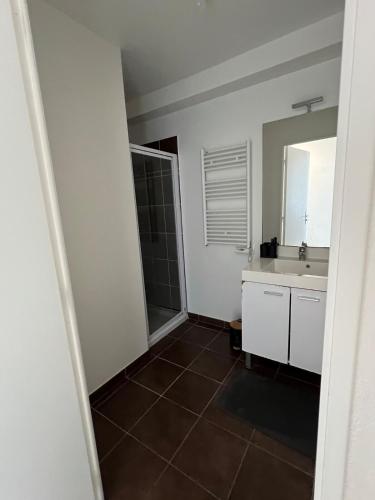 Photo de la galerie de l'établissement Centre ville 5 min des plages, à Nice