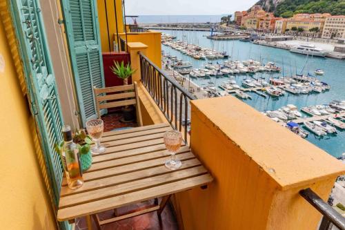 Wonderful SEA VIEW on the port balcony S-O