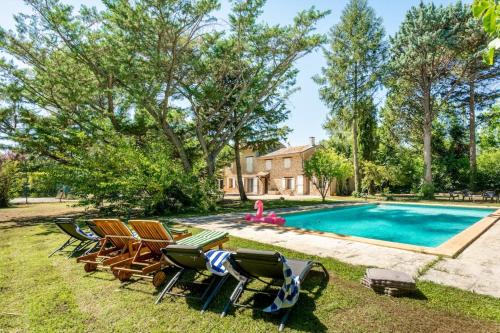 Superb Mas provençal - swimming pool - tennis - park