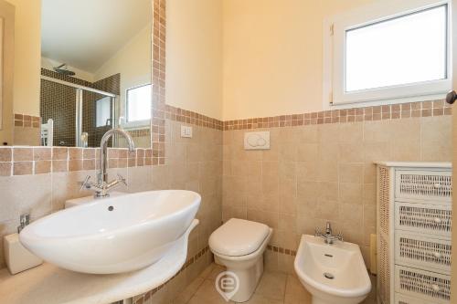 Ένα μπάνιο στο Simone Eden Apartment