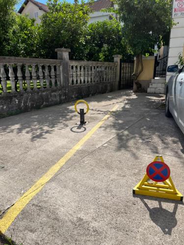Imagen de la galería de Family rest Budva, en Kravlja