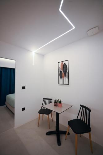 Artemis Patision Suite by Zeus Suites