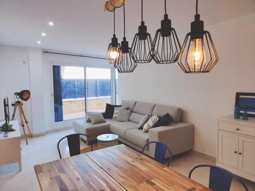 CasasCostaDorada Precioso piso primera línea