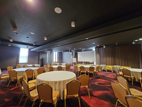 Posezení v ubytování Iaki Conference & Spa Hotel