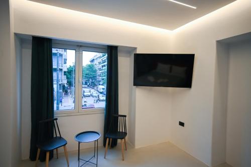 Apollon Patision Family Suite by Zeus Suites