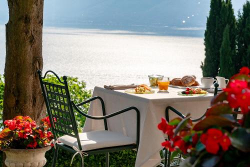 Еда / где поесть недалеко от отеля