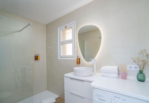 Milenial Immo Apartment with parking in Roses