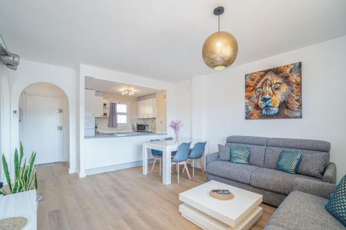 Milenial Immo Apartment with parking in Roses