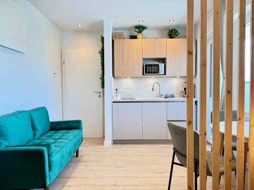 Η κουζίνα ή μικρή κουζίνα στο Apartment Meerflair mit Balkon