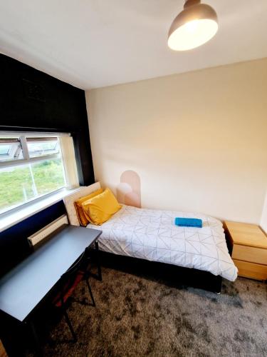 Katil atau katil-katil dalam bilik di Birkenhead House
