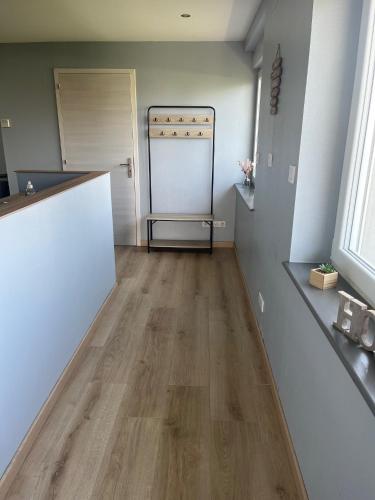 Charmant appartement Cosy porte de Colmarにあるキッチンまたは簡易キッチン