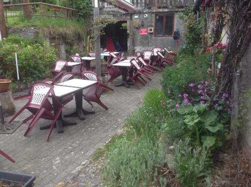 Auberge des Pyrénéesにある庭