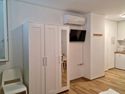 Kuchyňa alebo kuchynka v ubytovaní Studio Apartment Zara