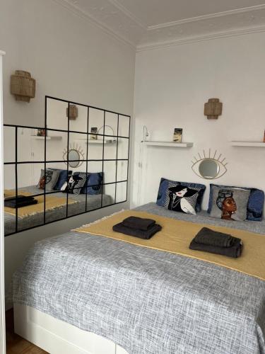 Nice 2 Rooms Full Appartement in Paris