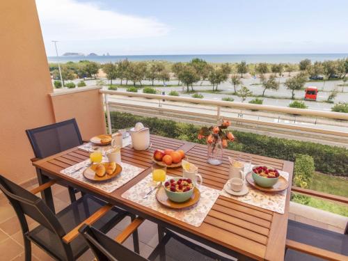 Apartment Port Pals EIII by Interhome