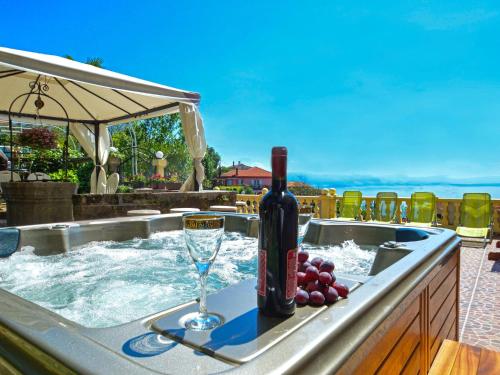 Apartment Andrea by Interhome