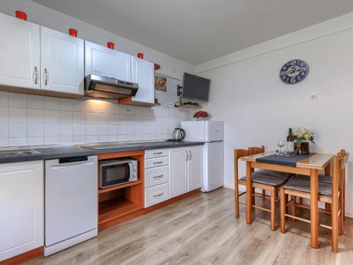 Apartment Zrinka-2 by Interhome