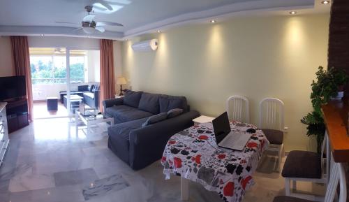 GAMONAL28 LUXURY Apartment
