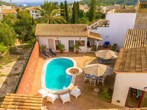 Bazén v ubytování Holiday Home Colegi by Interhome nebo v jeho okolí