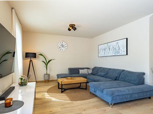 TV a/nebo společenská místnost v ubytování Villa Roko by Interhome