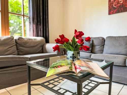 Χώρος καθιστικού στο Holiday Home Brüderchen by Interhome