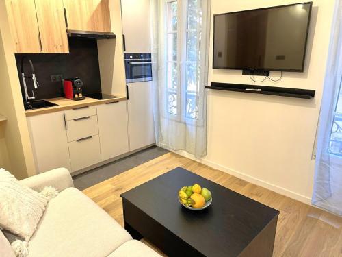 Кухня или мини-кухня в Studio Californien à deux pas de la plage
