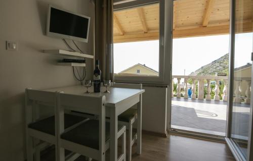 Apartments Tomas