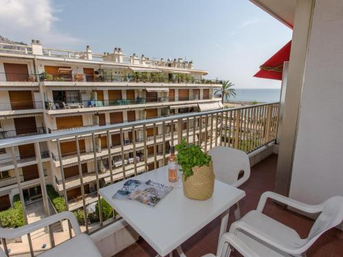 Menton: Charmant 3P avec Terrasse, Parking, Proche Plages et Centre - FR-1-196-230