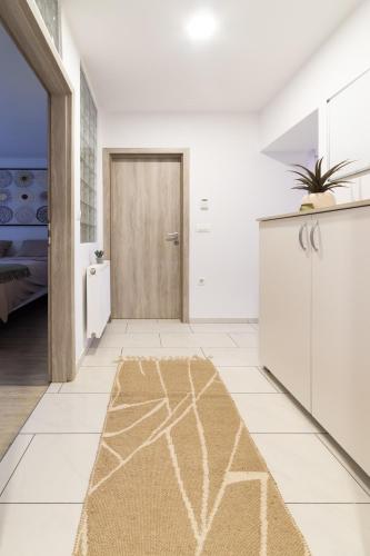 Η κουζίνα ή μικρή κουζίνα στο Lili Rooms