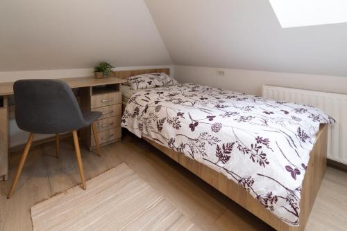 Ένα ή περισσότερα κρεβάτια σε δωμάτιο στο Lili Rooms