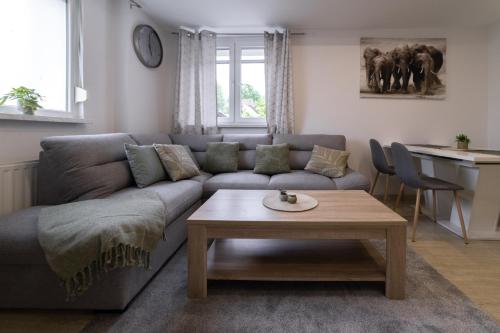 Χώρος καθιστικού στο Lili Rooms