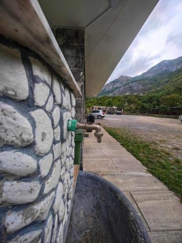 Gallery image of Guesthouse Te Pjerini Selcë-Cem in Shkodër