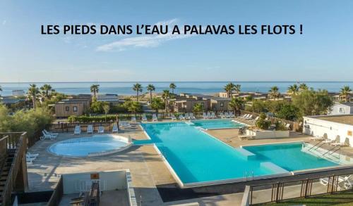 LES PIEDS DANS L'EAU A PALAVAS ! Mer à 50 m ! MHome 6 Pers climatisé T confort CAMPING 4 ETOILES