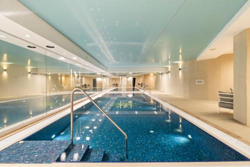 !King david residence #102 Near Mamilla, luxurious- mamad