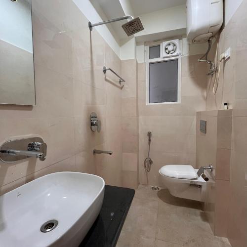 Un baño de The Ethenzong